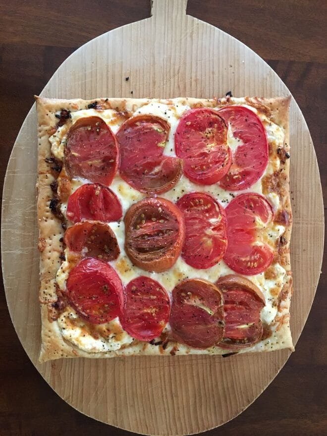 Tomato Ricotta Tart satisfies most tastes. It is light but filling.