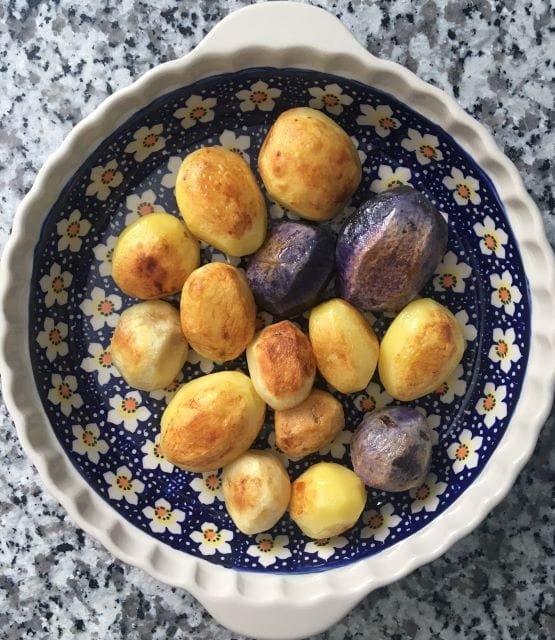 French rosted whole baby potatoes-ingredients