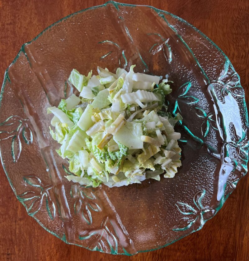 Napa cabbage with leek and pickle