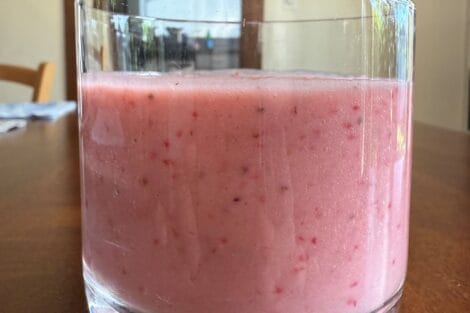 Strawberry coconut milk smoothie