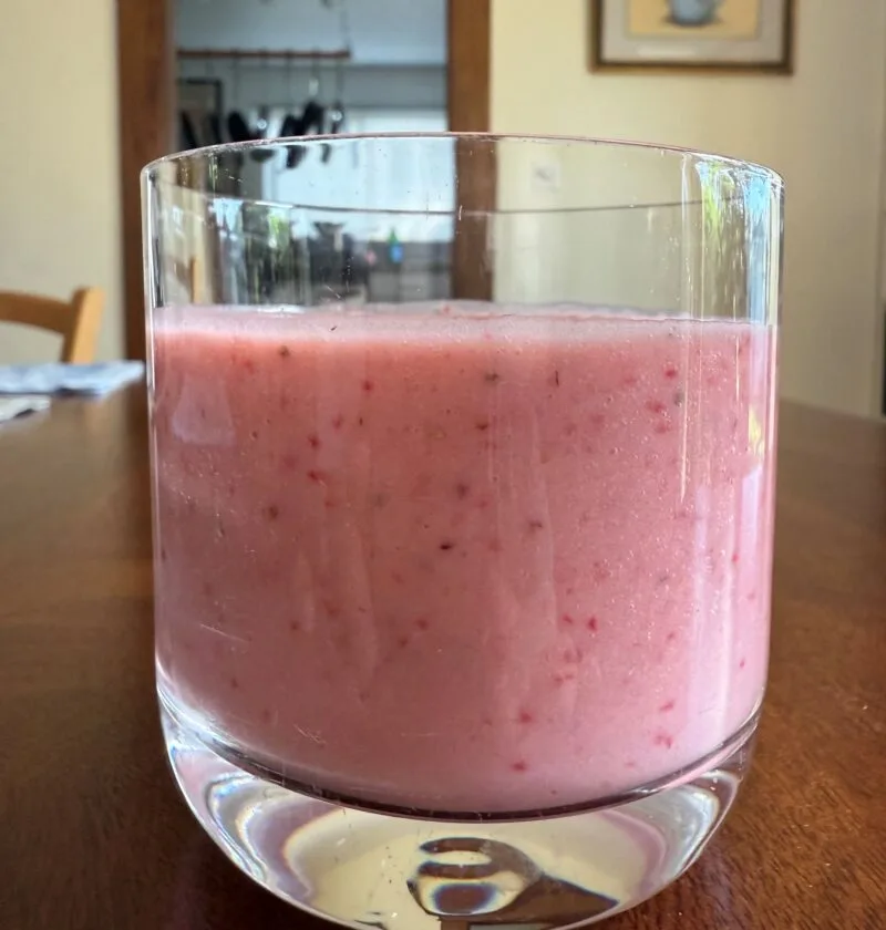 Strawberry coconut milk smoothie