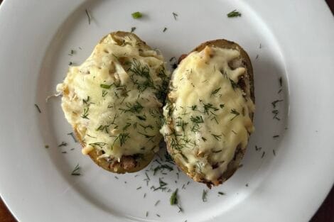 Potatoes stuffed with mushrooms and bacon2