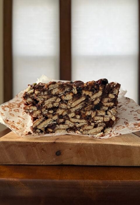 chocolate bisquit block